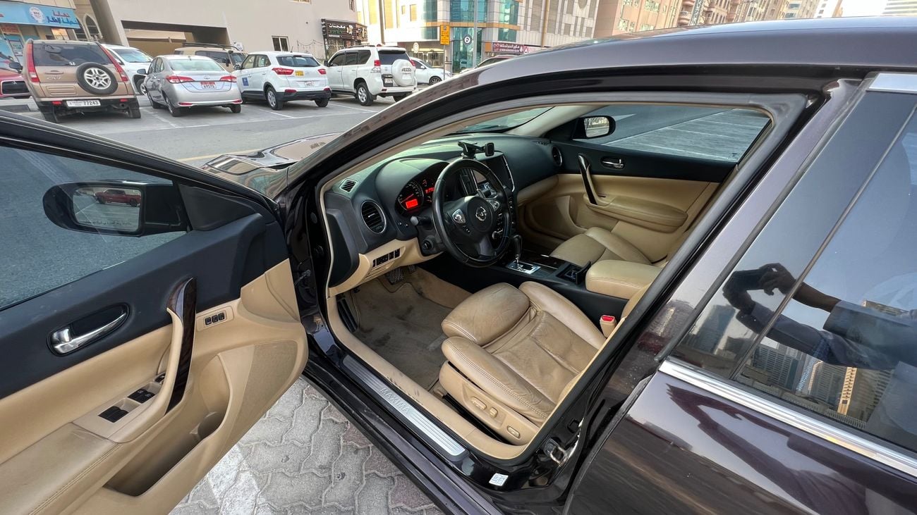 Nissan Maxima 3.5L V6 SL