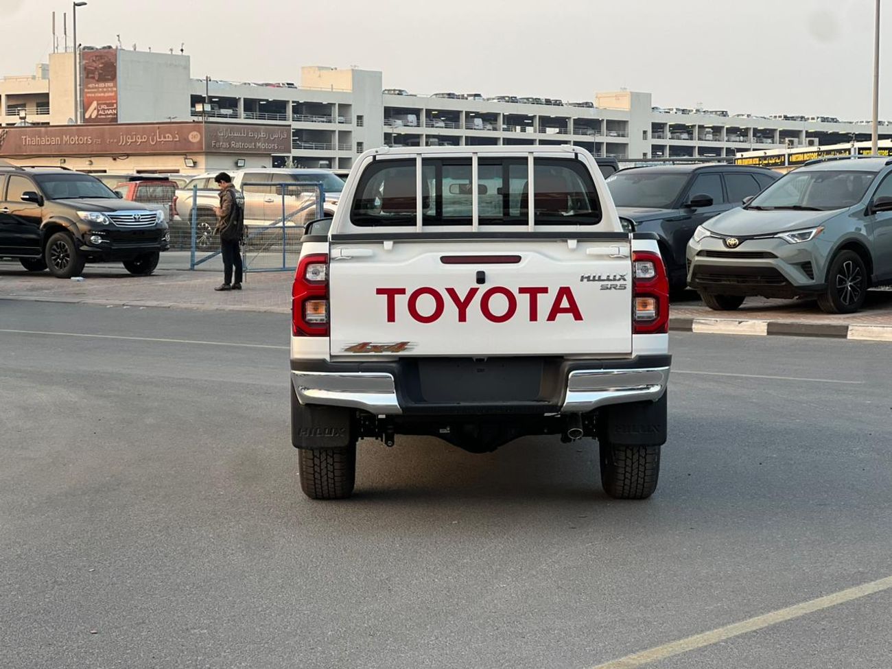 تويوتا هيلوكس EXPORT ONLY - Toyota Hilux 4x4 2.7L DC