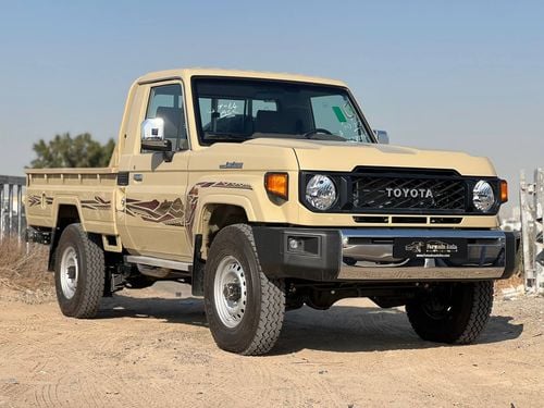 تويوتا لاند كروزر بيك آب S/C LC79 2.8L DSL M/T // 2025 // STD OPTION WITH DIFF LOCK , DVD&BACK CAMERA // SPECIAL OFFER // BY 