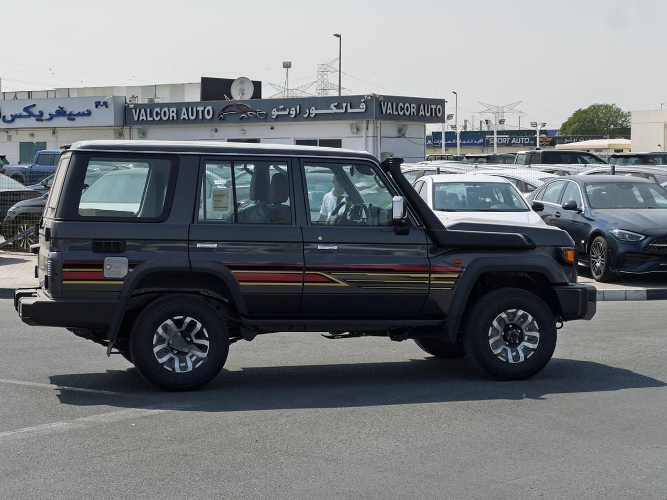 تويوتا لاند كروزر 70 EXPORT ONLY - TOYOTA LC76 LX 2.8L A/T