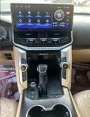 تويوتا لاند كروزر GXR 2012 Facelift to 2024 Shape LC300 Full Option Very Clean And Perfect condition