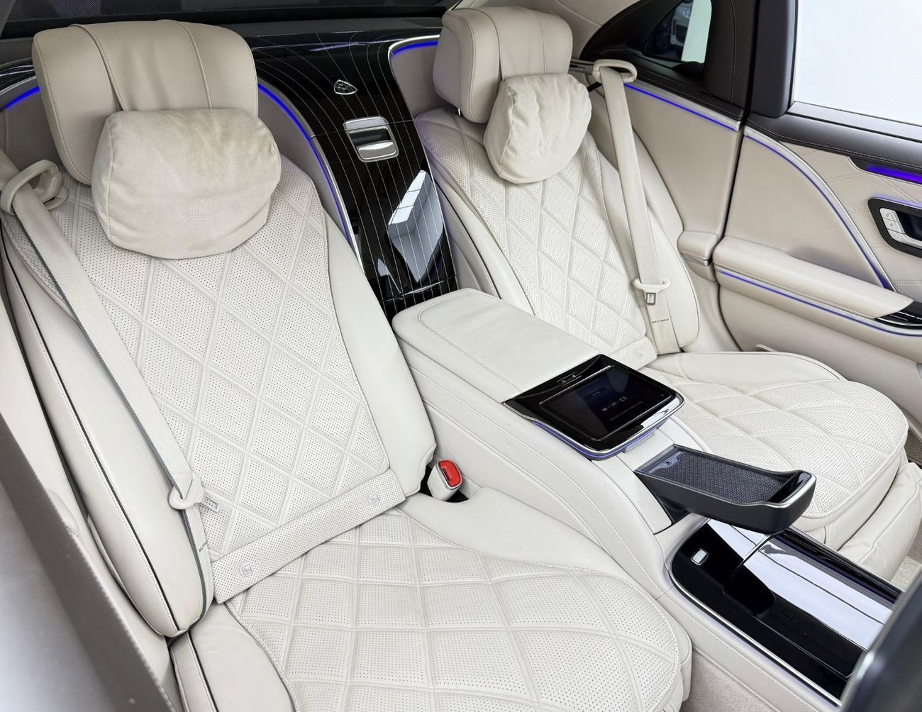 Mercedes-Benz S 580 2023 Mercedes-Maybach S 580 4MATIC, 1 Year Warranty, Full Service History2023 Mercedes-Maybach S 580