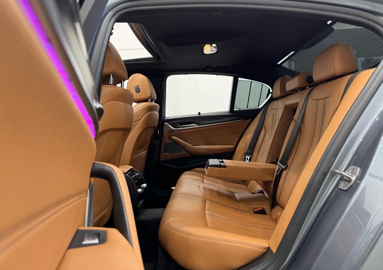 BMW 540i M Sport 3.0L 2022 BMW 540i M Sport, Agency Warranty& Service Pack Nov 26, Full Agency Service Histor