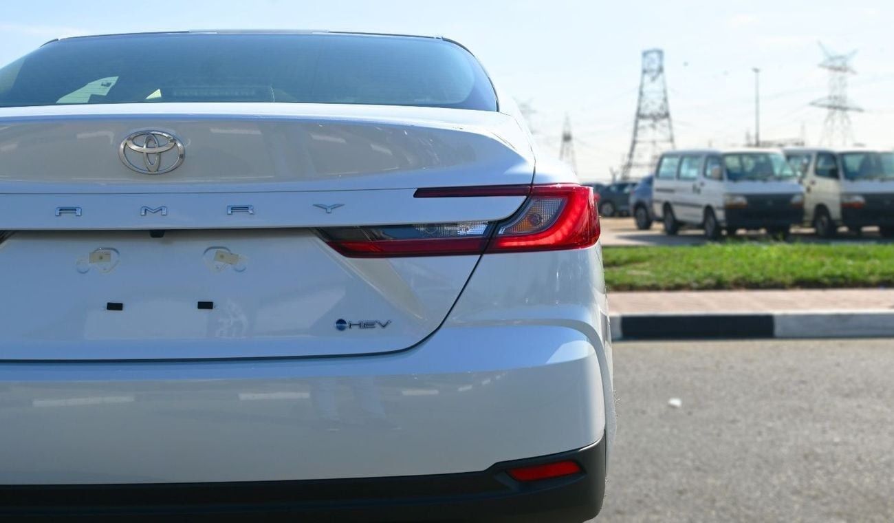 Toyota Camry Toyota Camry 2.5L 4-Cylinder Hybrid 2025