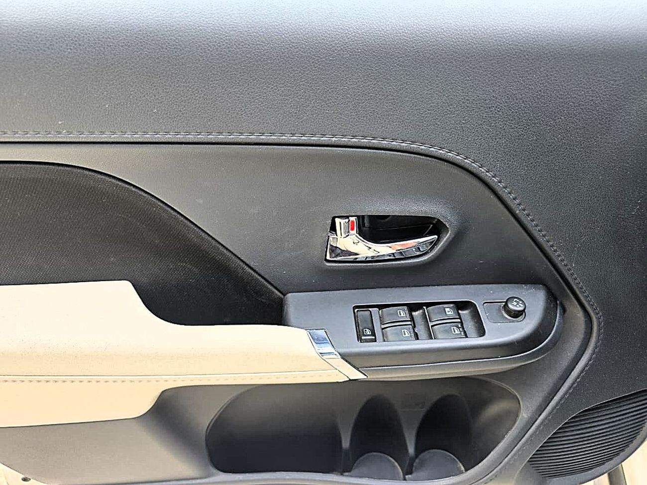 Toyota Rush 1.5L EX Used Toyota Rush EX 1.5l A/T Gcc White Color 2023 Model