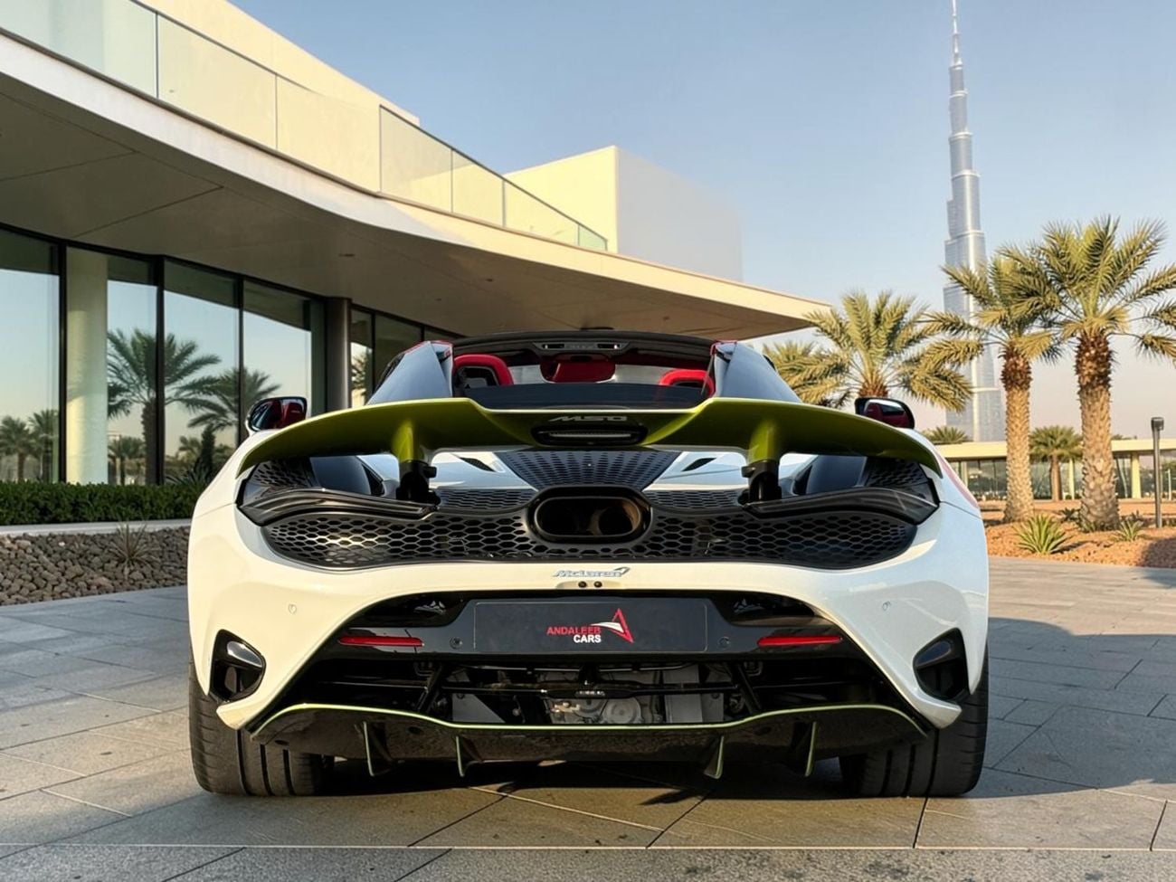 McLaren 750S Spider AED 27,999 P.M | MCLAREN 750S SPIDER MSO | 4.0L TWIN TURBO V8 | WARRANTY &amp; SERVICE PLAN | GCC SP