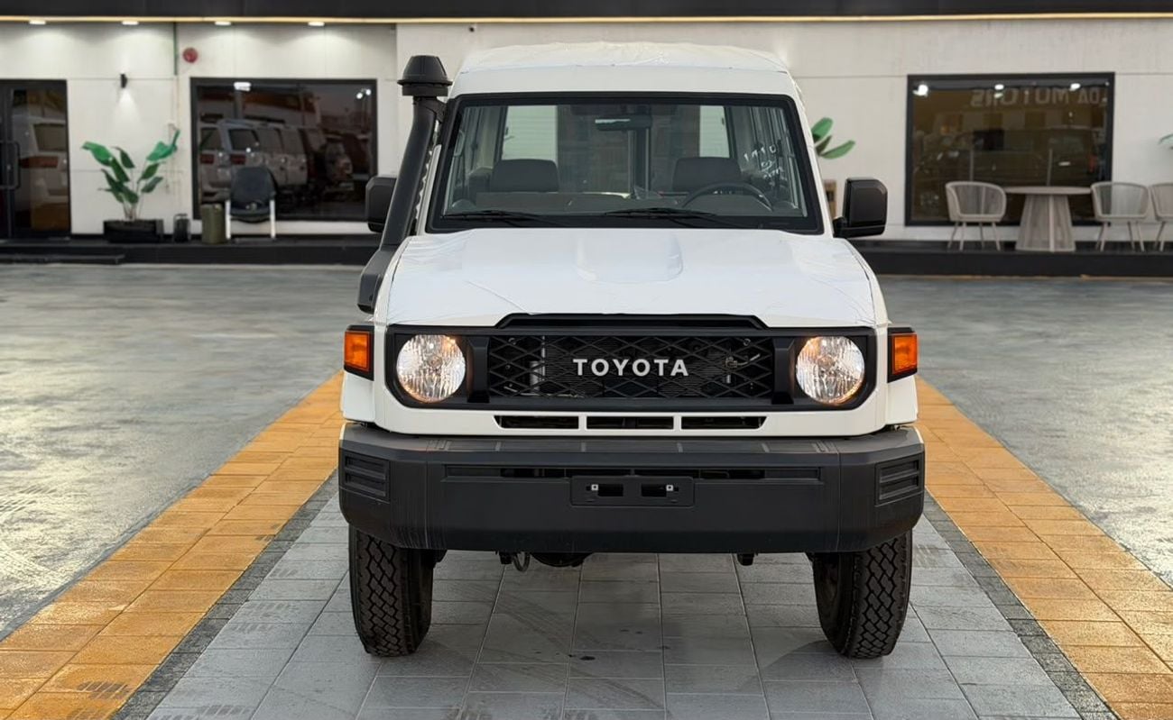تويوتا لاند كروزر 70 LC 78 HARDTOP 4.0L MT