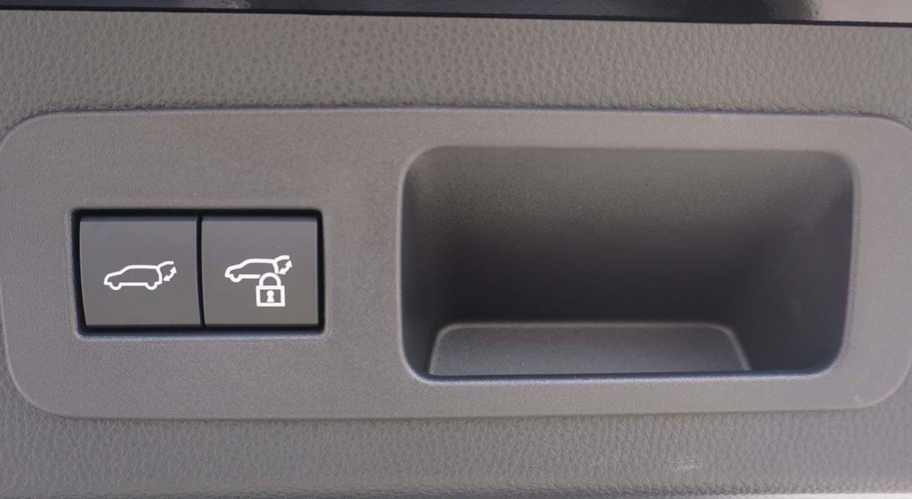 Toyota Land Cruiser VXR 3.3 TDSL A/T (SIDE STEP, HEAD-UP DISPLAY, 360 CAMERA)