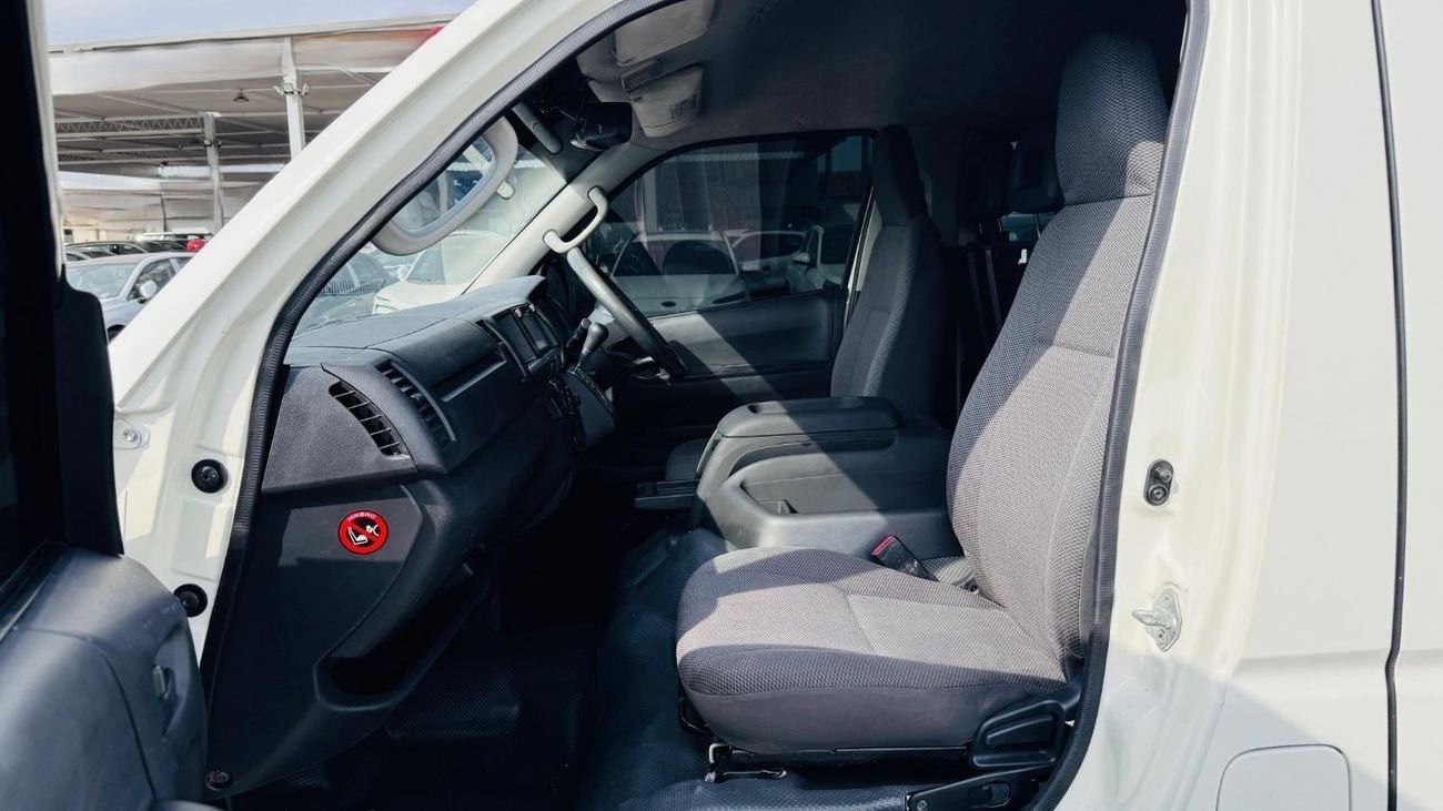 تويوتا هاياس PREMIUM CONDITION | RHD | 3.0L DIESEL ENGINE | 2017 | AUTOMATIC TRANSMISSION | 16 SEATERS