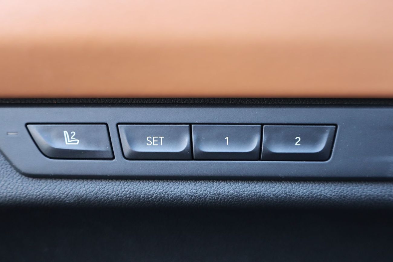 BMW 730Li Luxury 2.0L