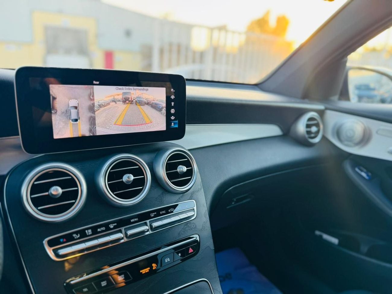 مرسيدس بنز GLC 300 AMG