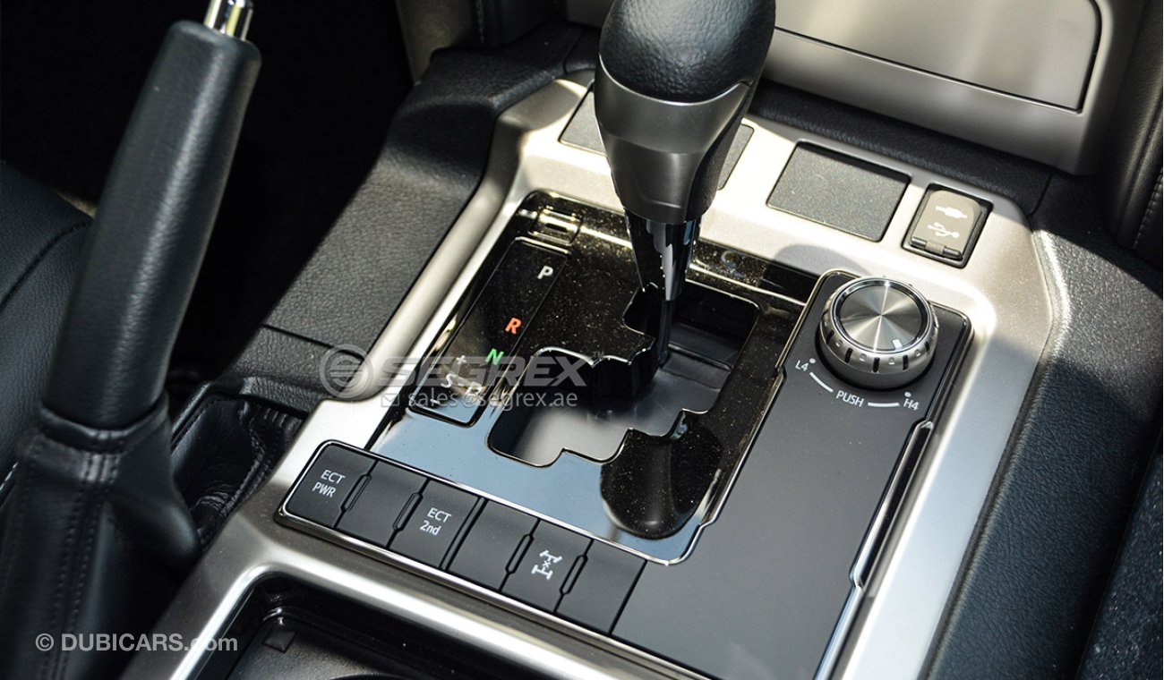 Toyota Land Cruiser 2020 YM V6 VXR Full option,for local+10%,all destinations-Black available الى جميع الوجهات