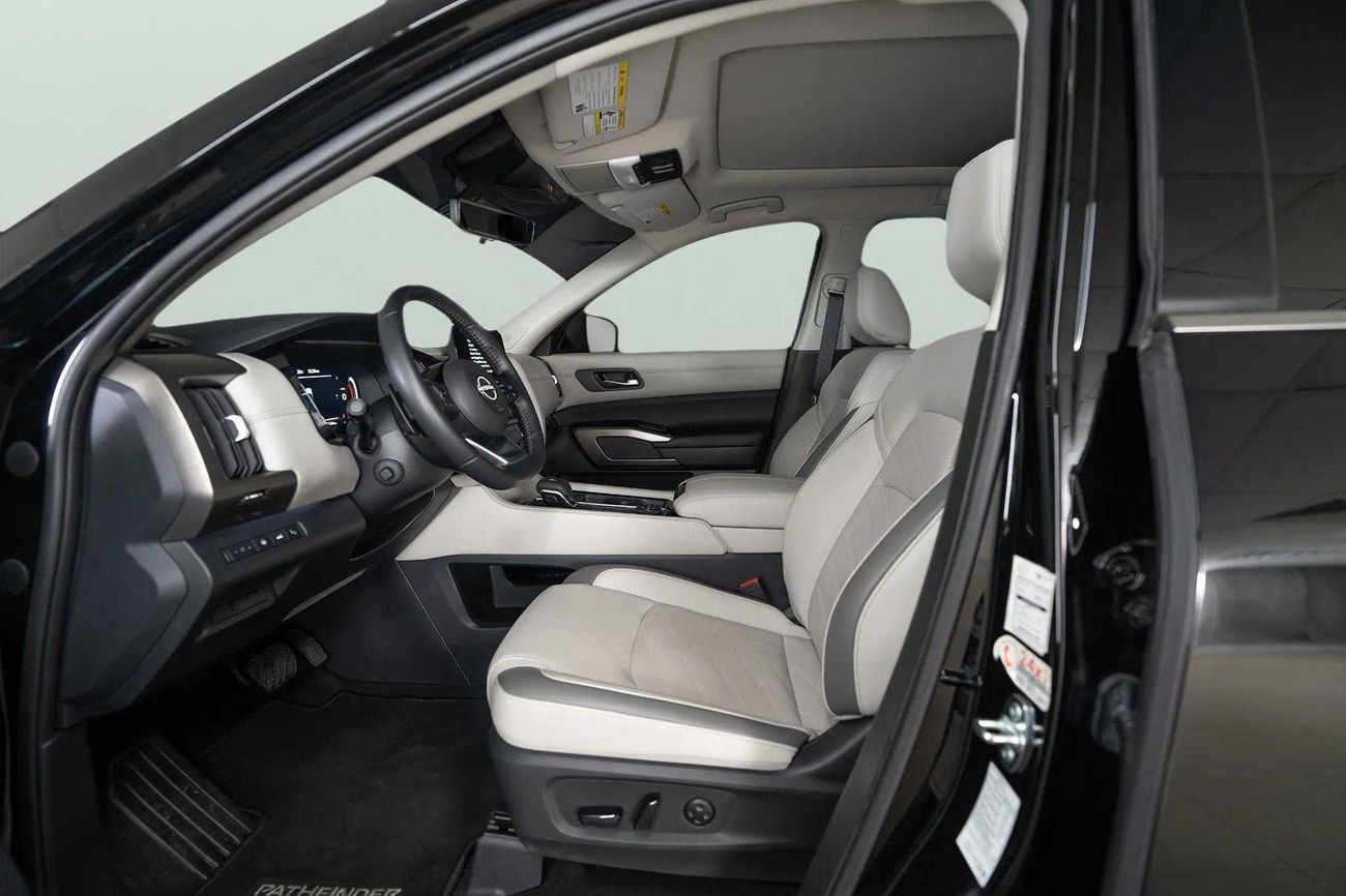 Nissan Pathfinder SL 3.5L (260 HP) 4WD SL 3.5