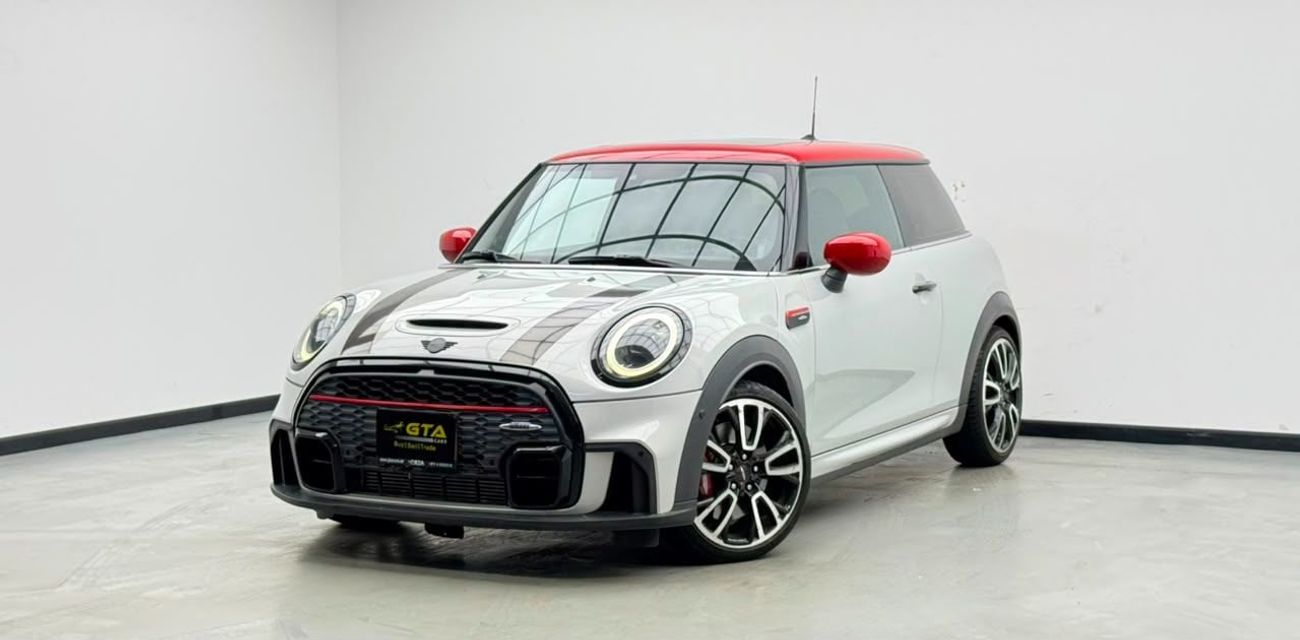 Mini John Cooper Works STANDARD 2022 MINI John Cooper Works, Auto Guard Warranty, Full Agency Service History, GCC Specs.