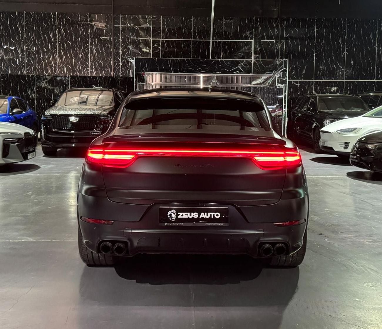 بورش كايان GTS Coupe
