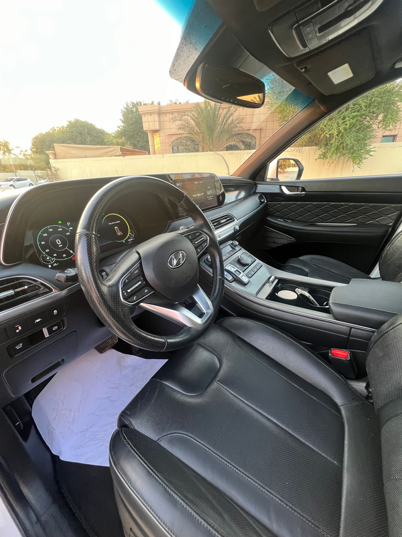 هيونداي باليساد limited AWL 3.8 double sunroof cantara top end model