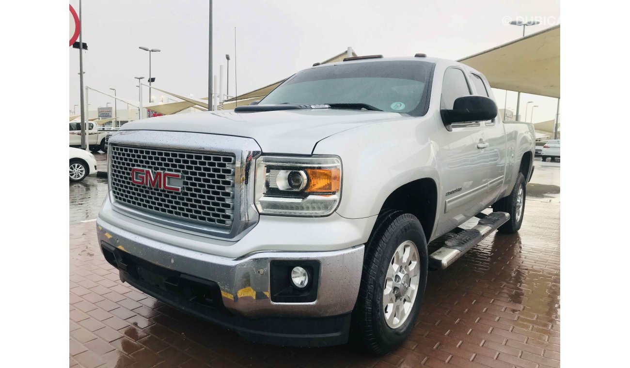 GMC Sierra