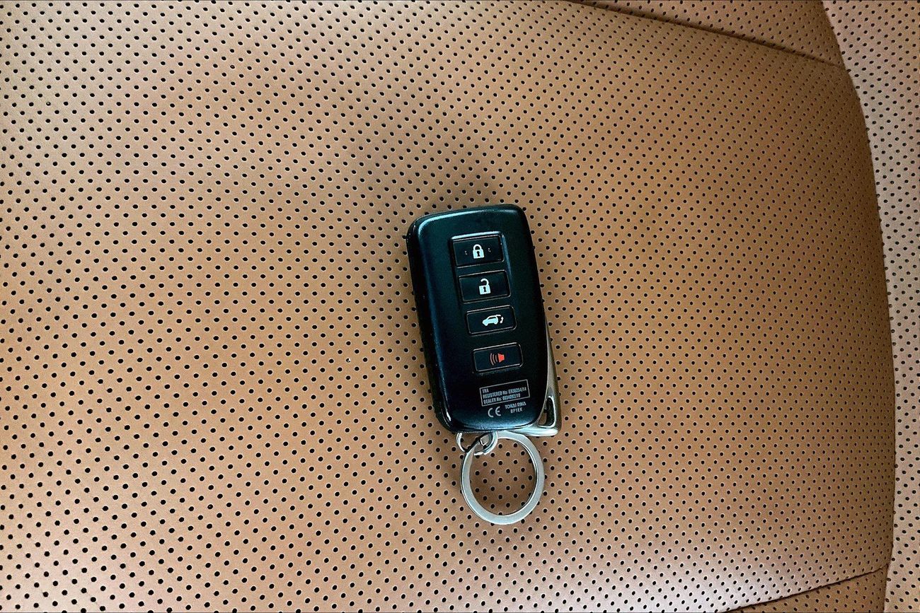 Lexus LX 570 Platinum | Guaranteed Warranty | 0 Down Payment