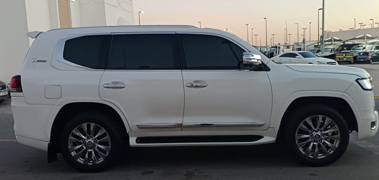 تويوتا لاند كروزر