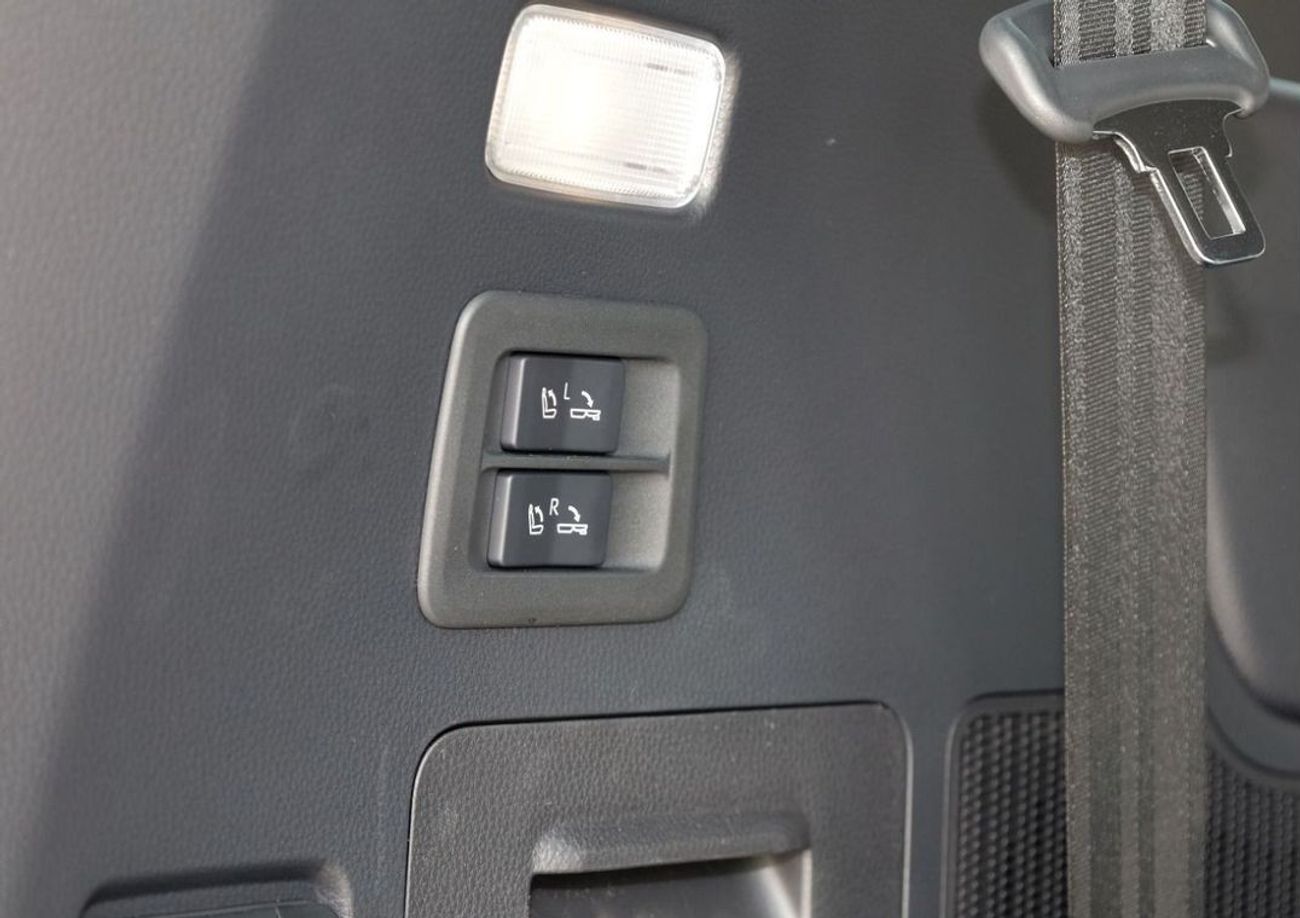 Toyota Land Cruiser LC 300 3.3L TWIN TURBO DIESEL VXR-Z Exclusive 70th Anniversary Edition