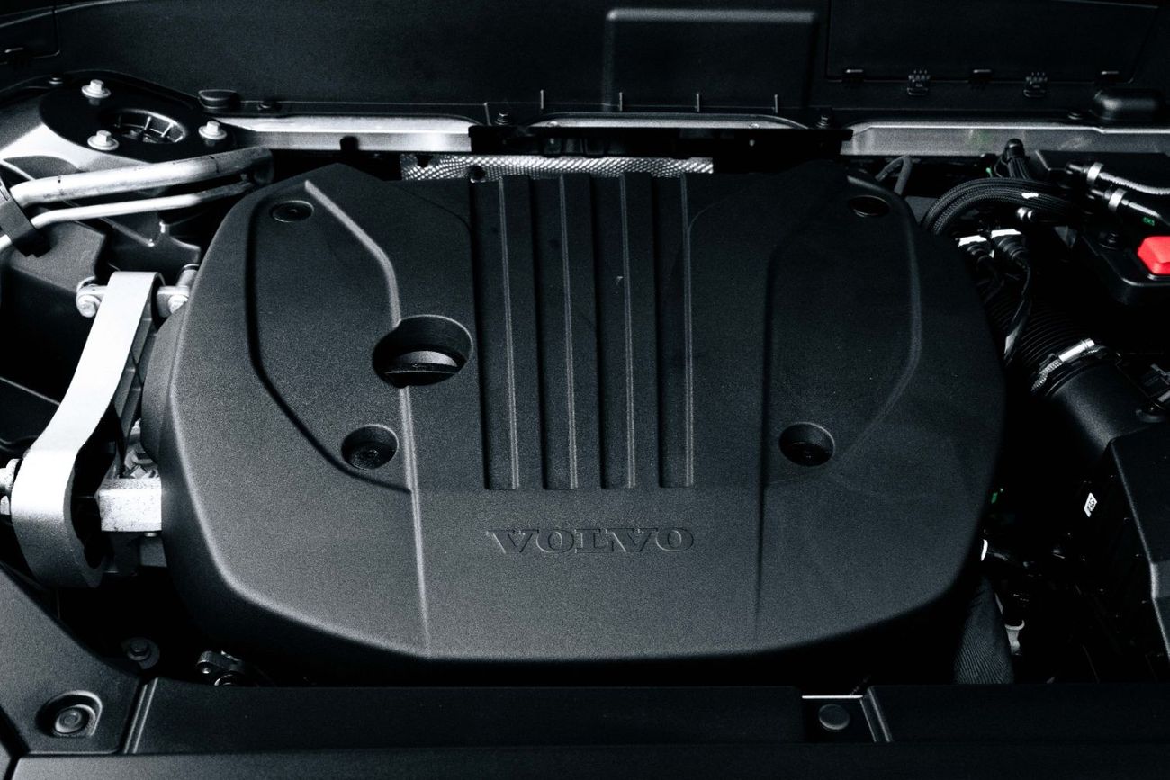 Volvo XC90 Momentum | 3,623 P.M  | 0% Downpayment | Agency Warranty!