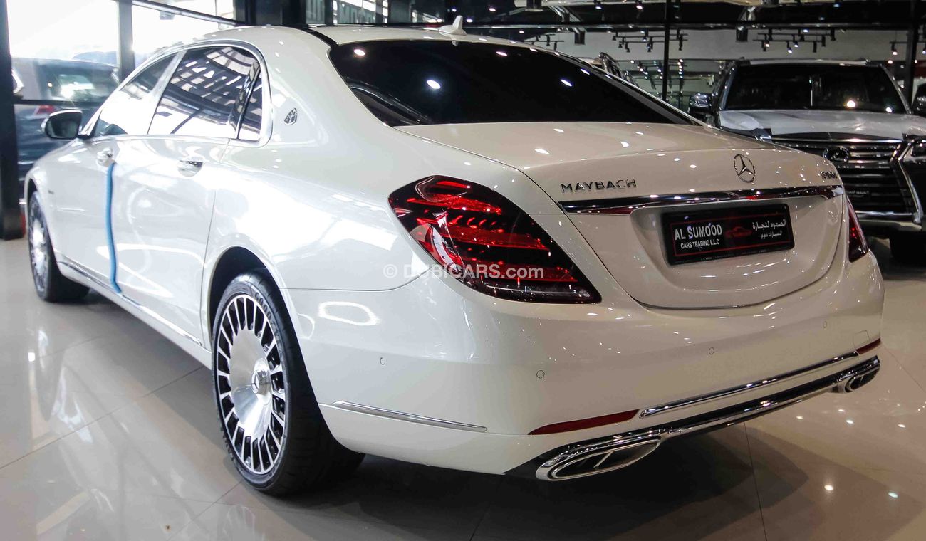 مرسيدس بنز S 560 Maybach