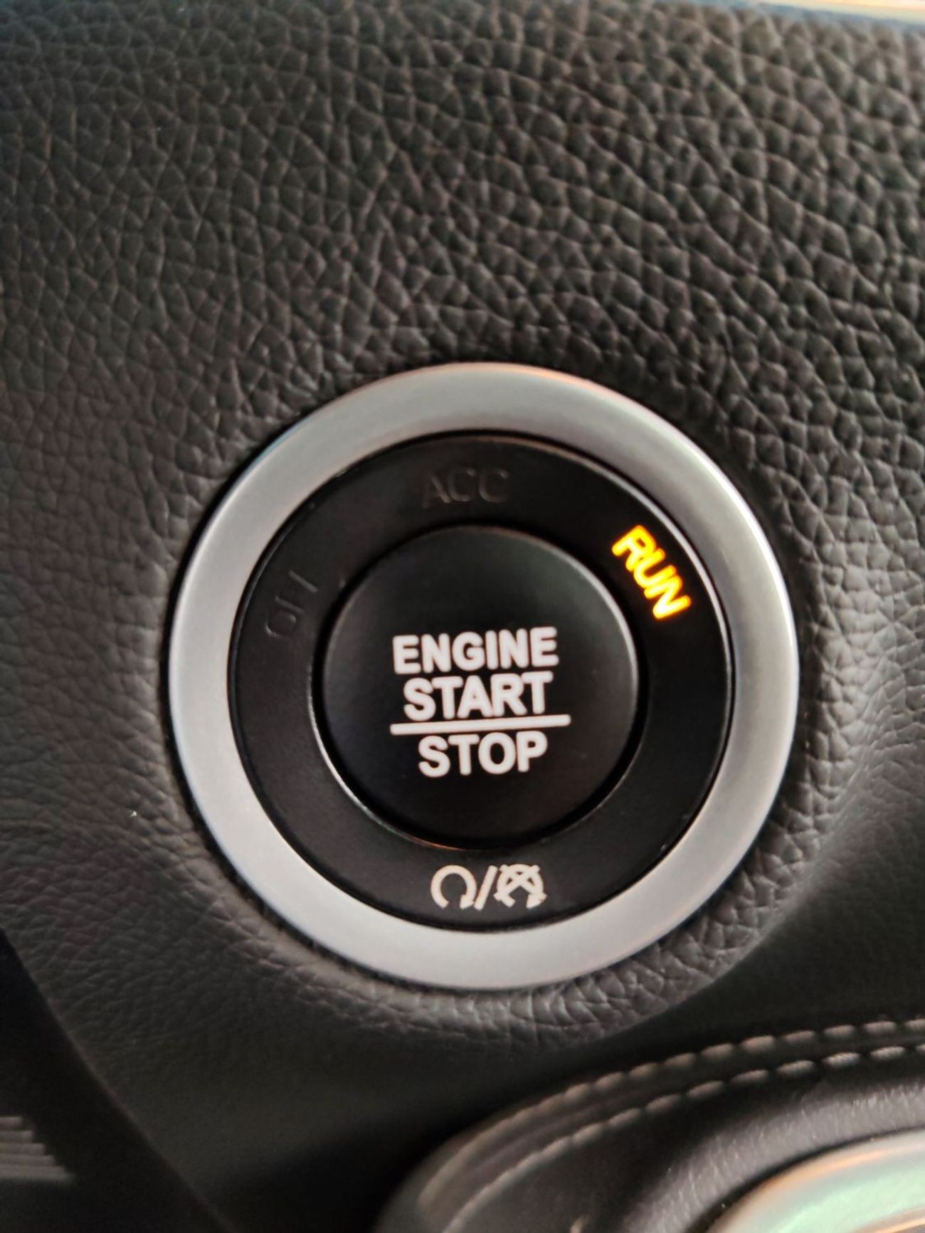 دودج تشالينجر R/T بلس شايكر Warranty one year