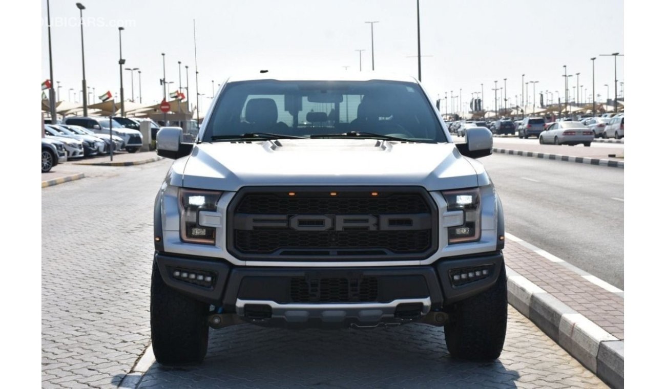 فورد رابتور SVT Raptor CLEAN CAR /  WITH WARRANTY