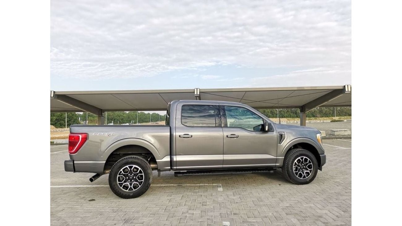 فورد F 150 Ford F-150 XLT Sport - 2022 - Grey