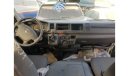 Toyota Hiace 14 SEATS / PETROL / MANUAL