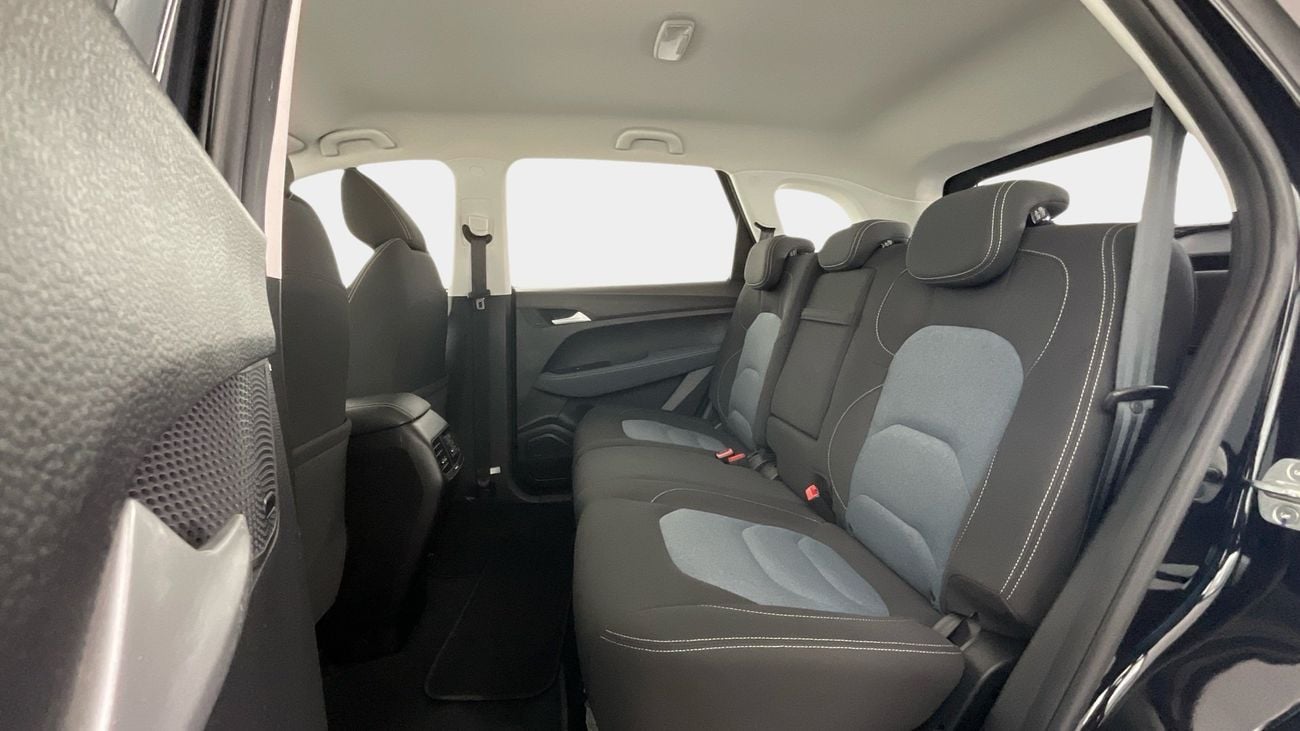 شيفروليه كابتيفا 1.5T CVT LS 2WD 7 SEATS RVC CLOTH | شامل الضمان | 0 ﺪﻔﻋﺓ ﺃﻮﻟﻯ