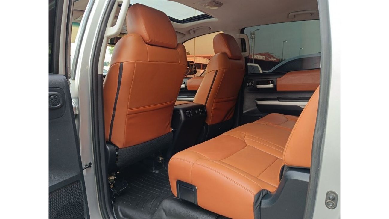Toyota Tundra Crewmax Limited بلاتينيوم TRD