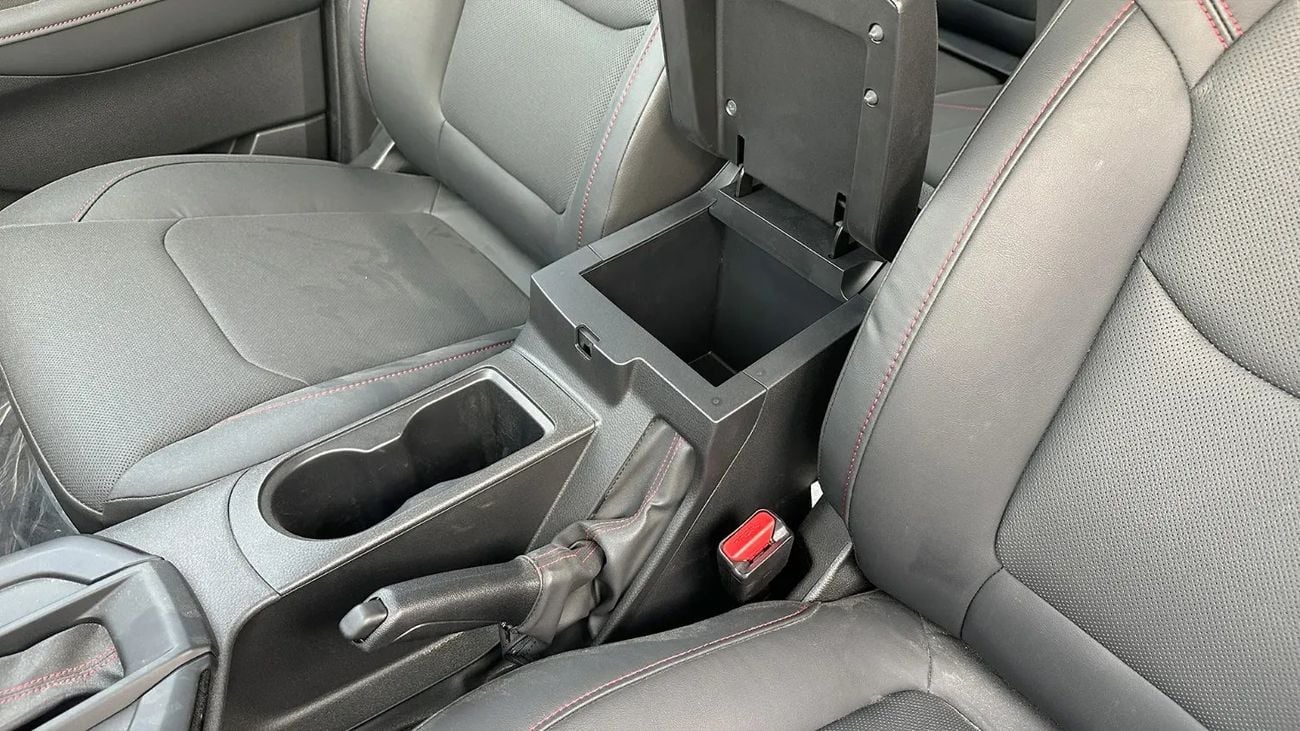 إيسوزو D ماكس ISUZU/D-MAX/1.9 Diesel Double Cabin 4x4, High Specs AT X-RIDER ,FS