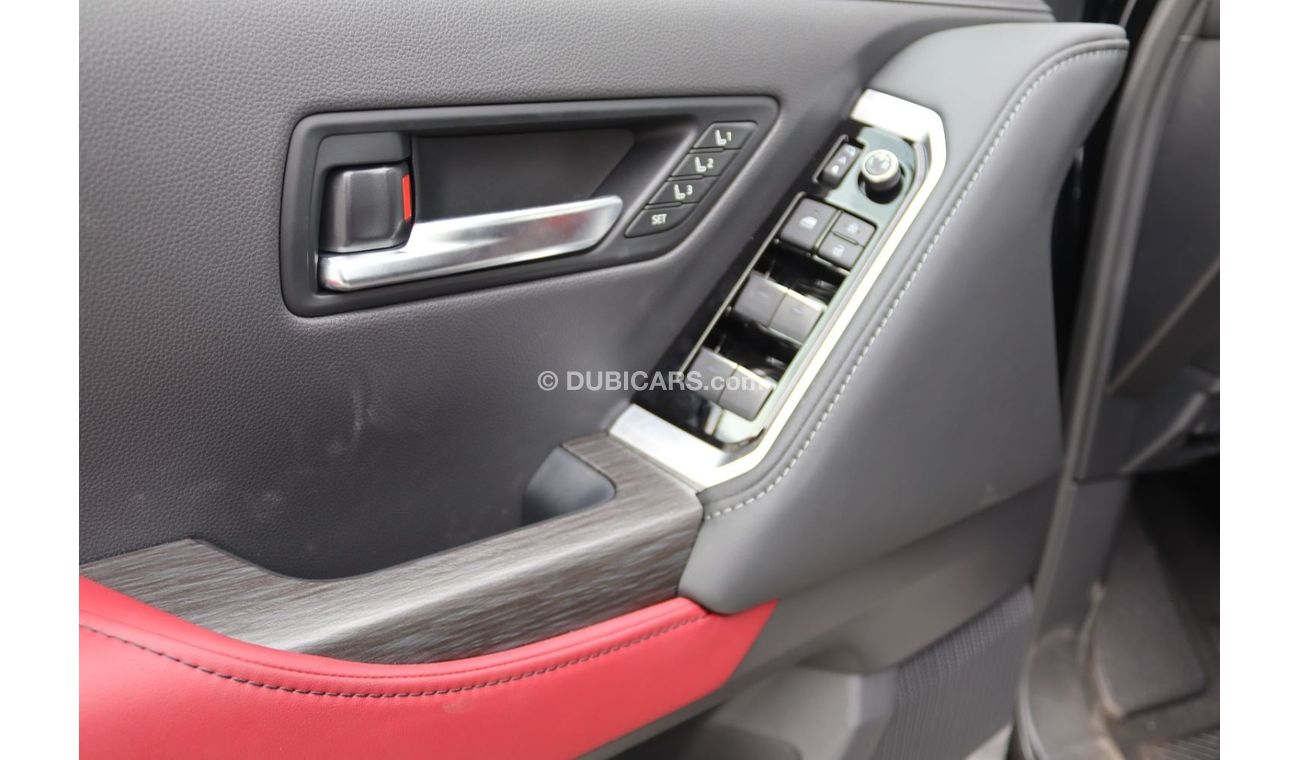 تويوتا لاند كروزر 2023 LAND CRUISER 300 GR SPORT 3.5 TT