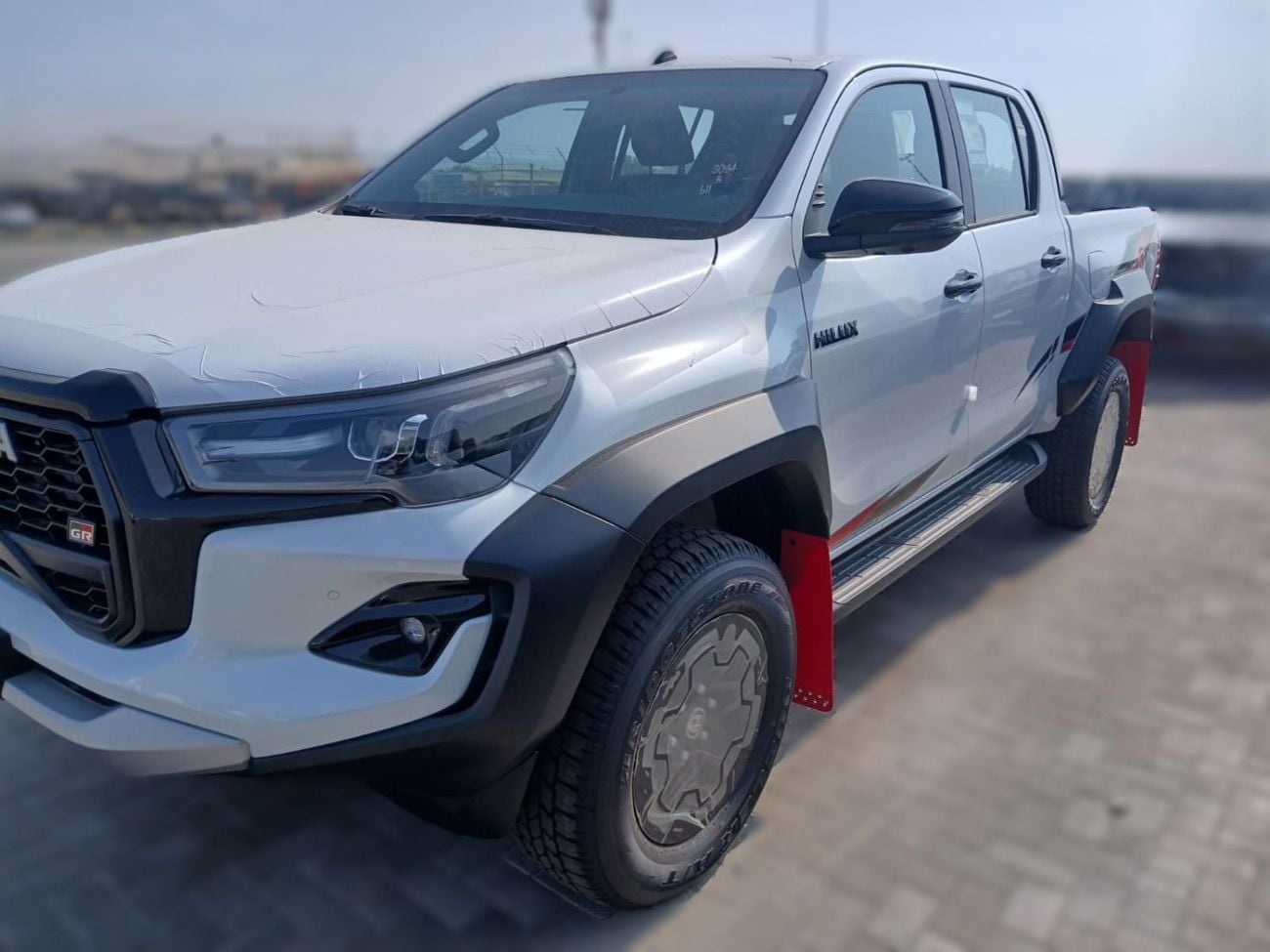 تويوتا هيلوكس TOYOTA HILUX GR SPORT - 2.8L- DSL - AT - 2026 MY (GCC)