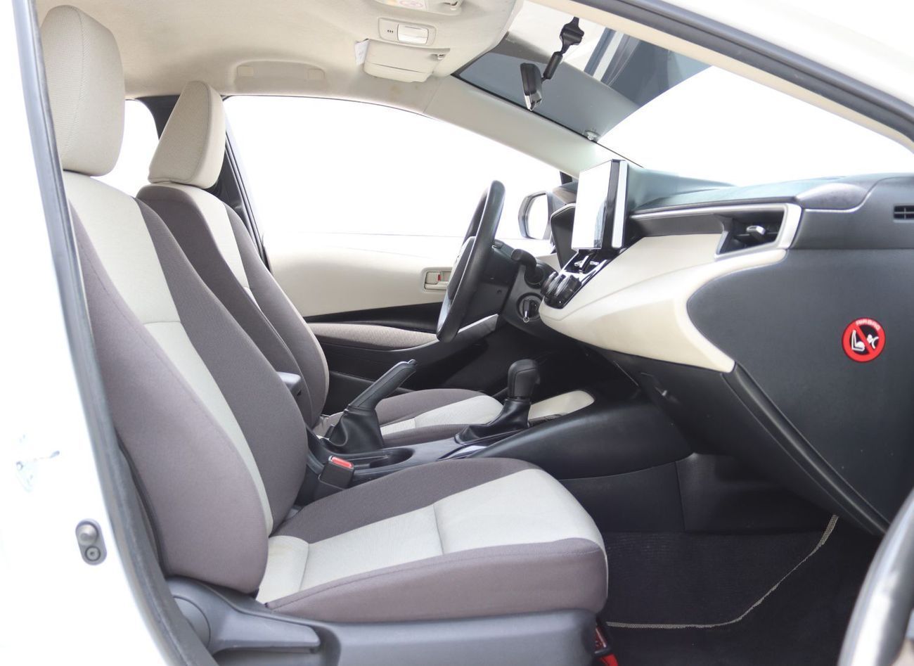 Toyota Corolla XLI 1.6L A/T Toyota Corolla 2022 model, GCC, accident-free, in excellent condition, 88,000 km, 1600 