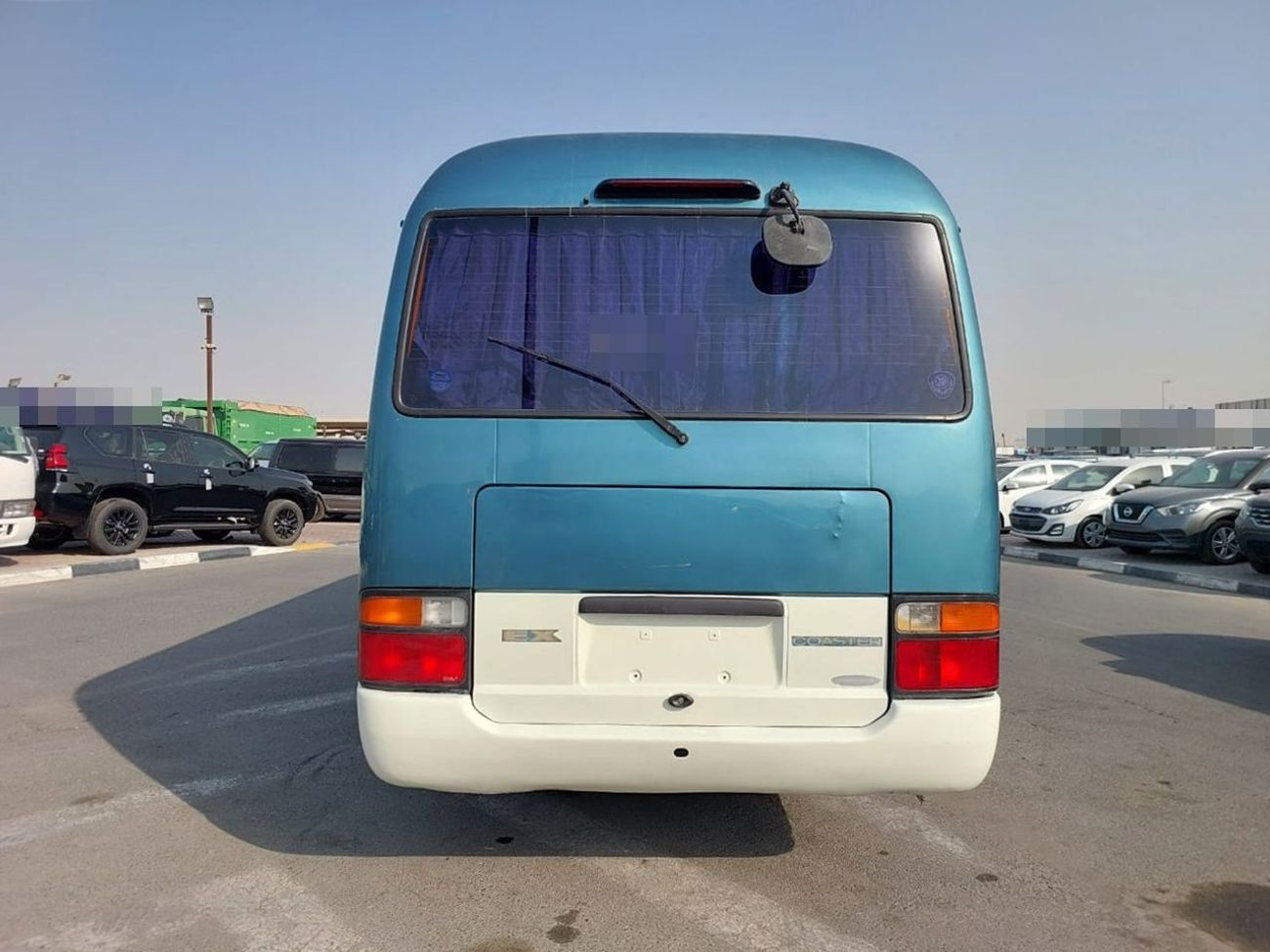 Toyota Coaster TOYOTA COASTER BUS 1997 RHD 4.1 L DIESEL AUTOMATIC (PM04890)