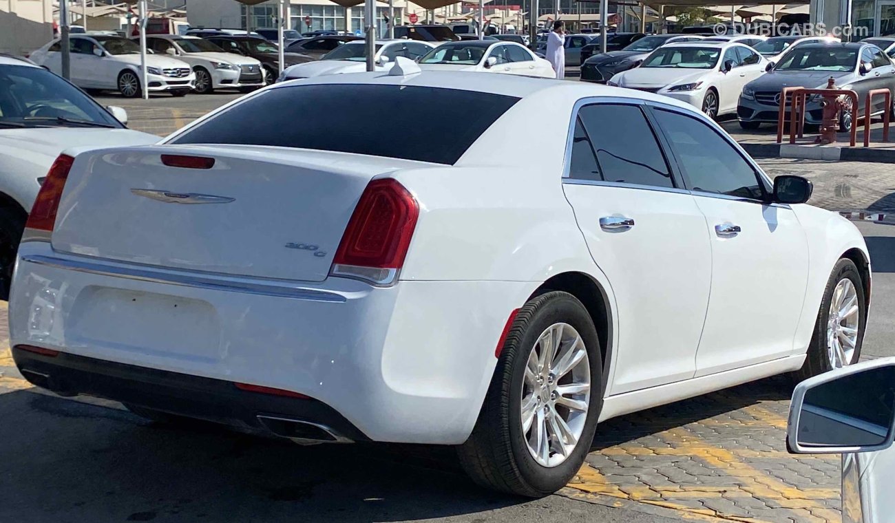 Chrysler 300s Follow option