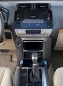 Toyota Prado VXR TOYOTA PRADO ADVENTURE