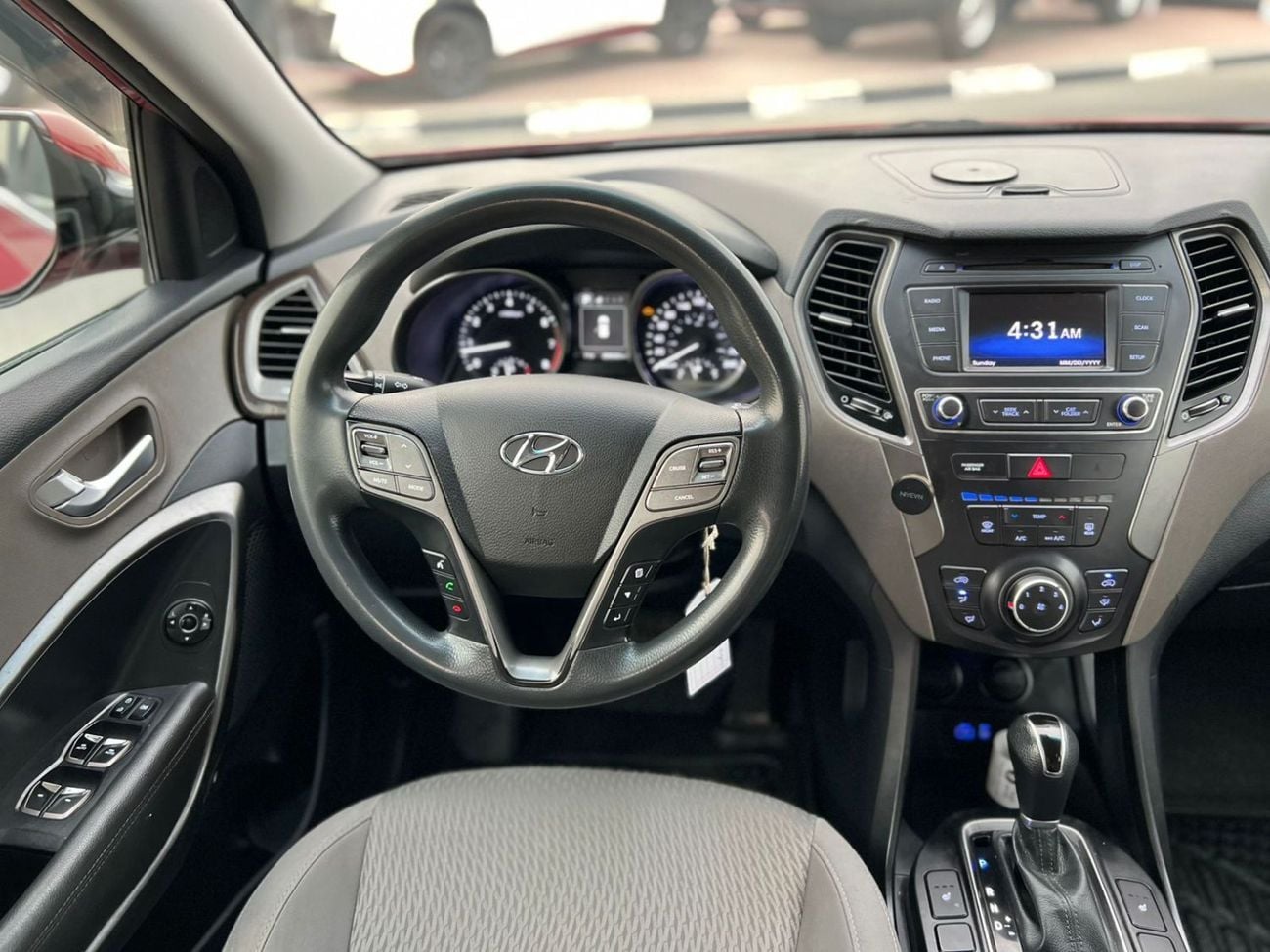 Hyundai Santa Fe GLS 2018 Hyundai Santafe 3.3L V6 - Rear Camera - AWD 4x4 - 7 Seats