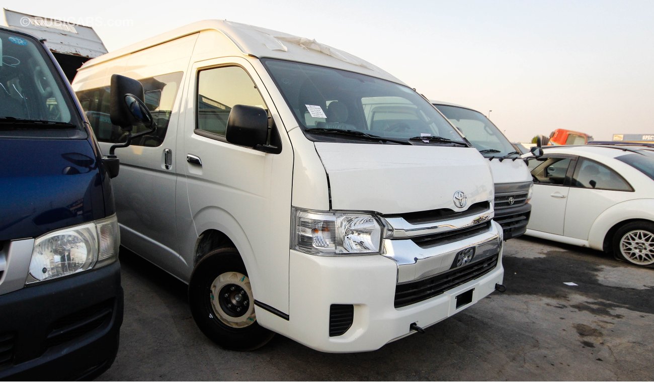 Toyota Hiace High Roof