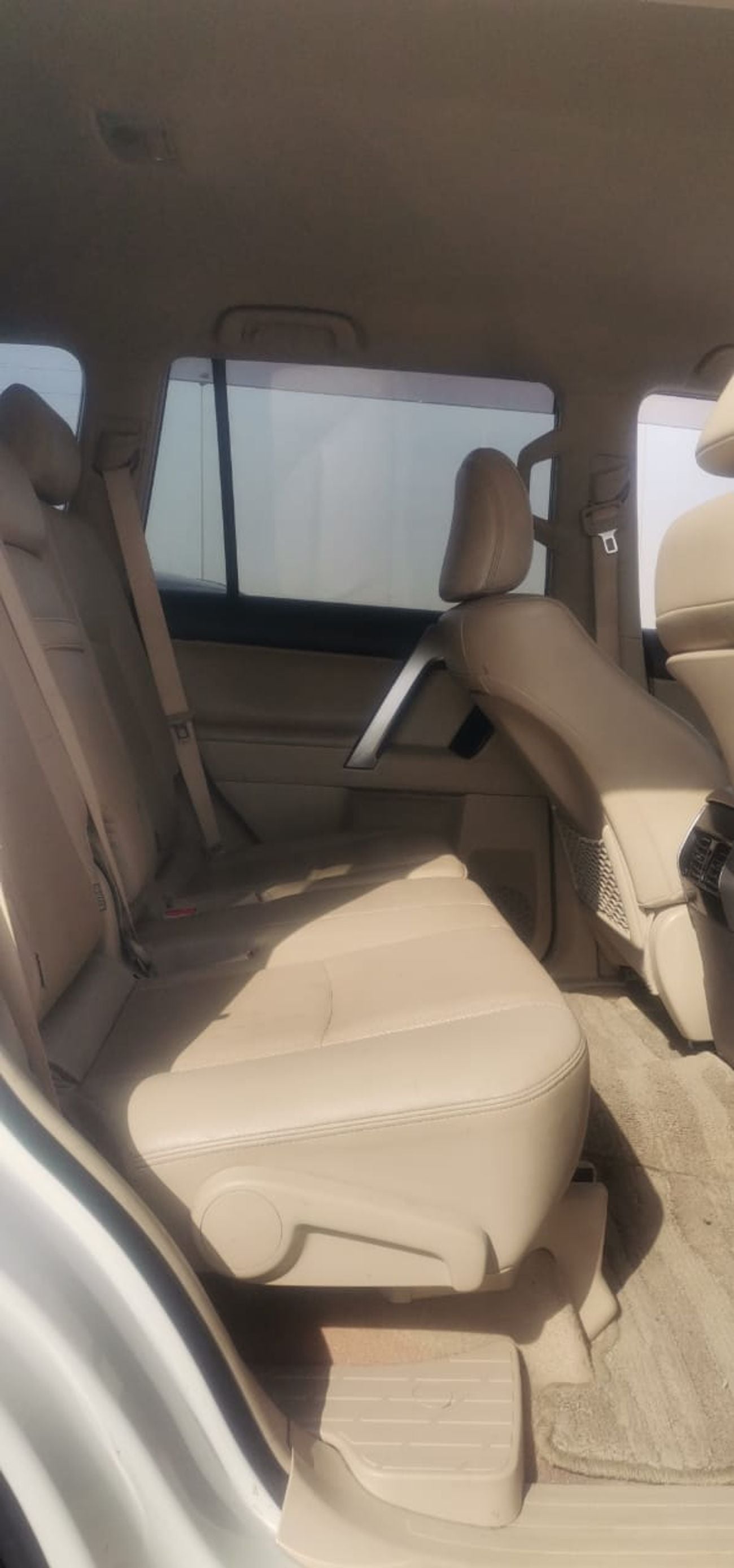 Toyota Prado TXL / 2.7L V4 PETROL / DVD + CAMERA / PWR WITH LEATHER SEATS / REAR A/C ( CODE # 3BA-TRJ150W)