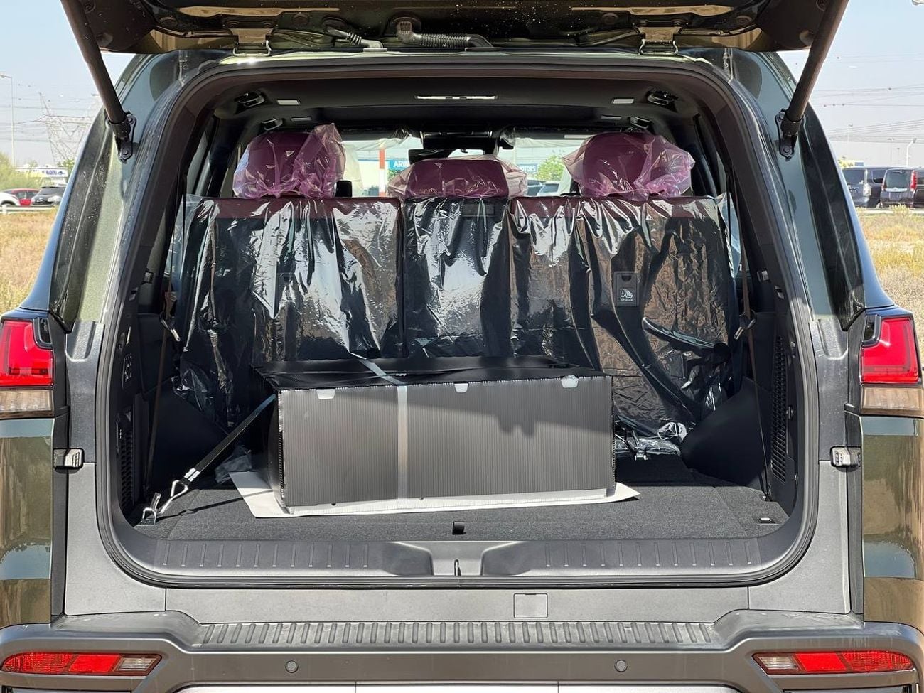 Lexus LX600 SIGNATURE 3.5L URBAN PTR A/T // 2025 // FULL OPTION WITH RADAR , HEADUP DISP , MARK LEVINSON // SPEC