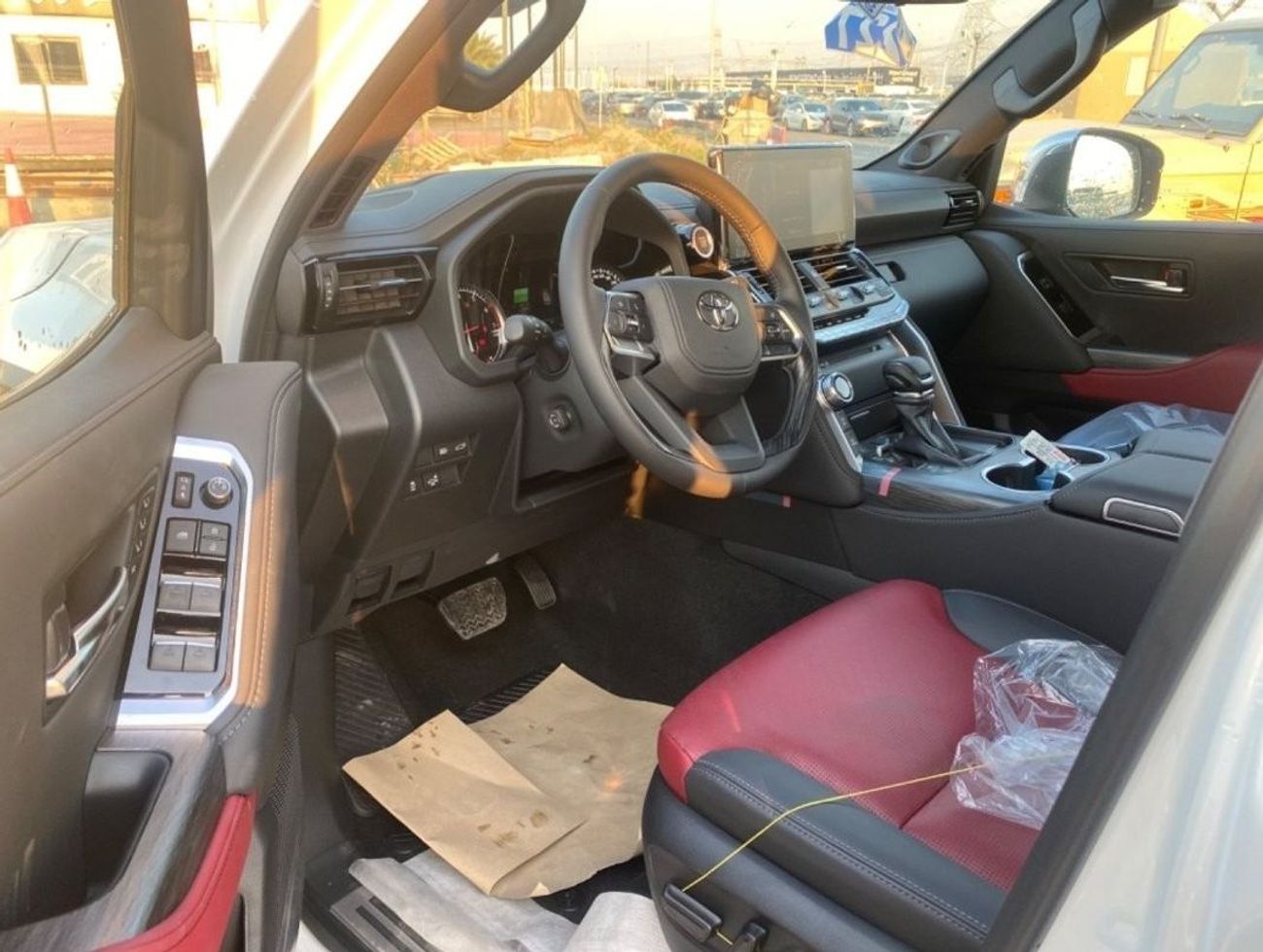 Toyota Land Cruiser VX.R W/Radar