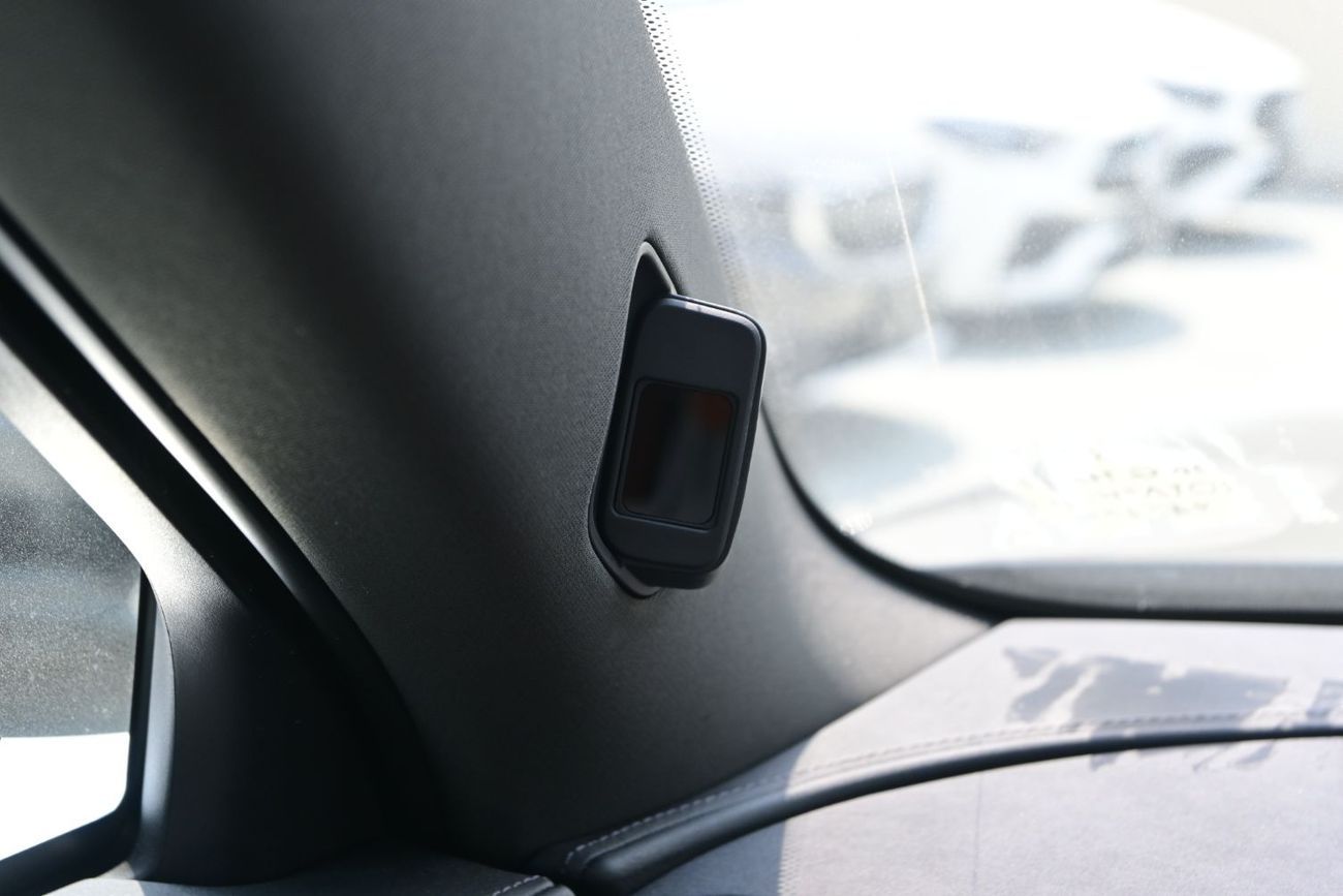 آيتو 9 AITO M9 1.5L Turbo, REEV, AWD 6 Seater, Model 2025