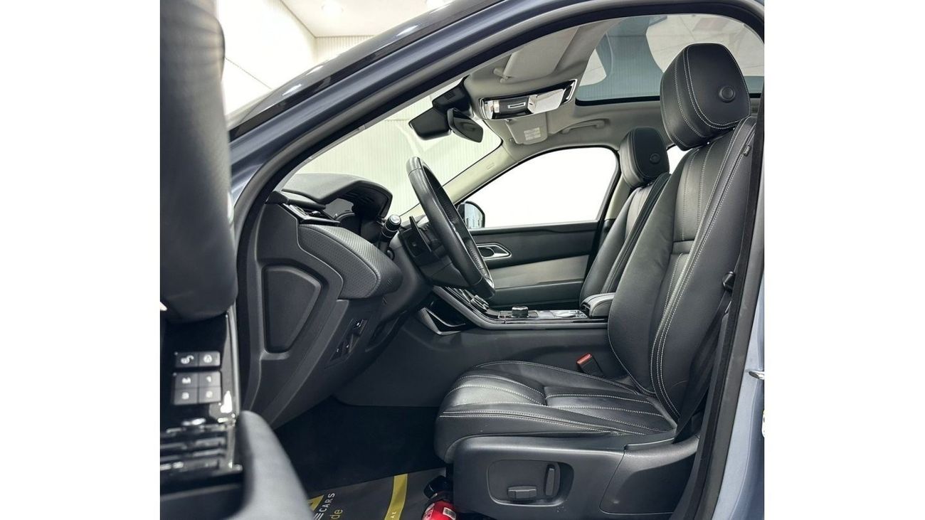 لاند روفر رينج روفر فيلار 2019 Range Rover Velar P250 S, Dec 2024 Range Rover Warranty, Full Range Rover Service History, GCC