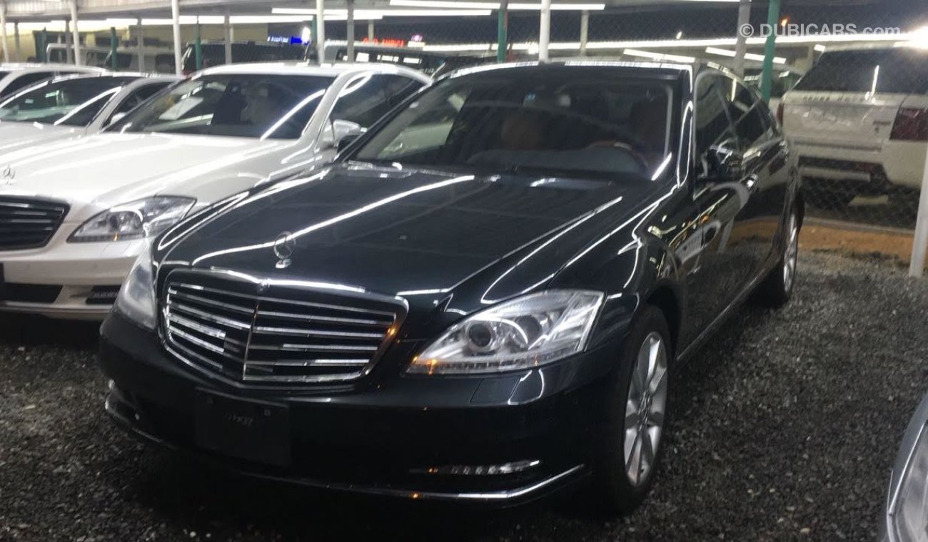 Mercedes-Benz S 550 IMPORT JAPAN V.C.C