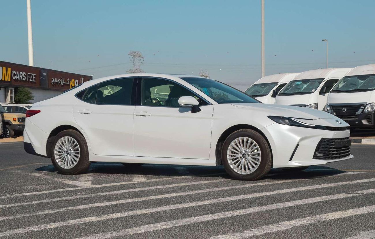 تويوتا كامري TOYOTA CAMRY LE 2.5L FWD PETROL SEDAN 2026