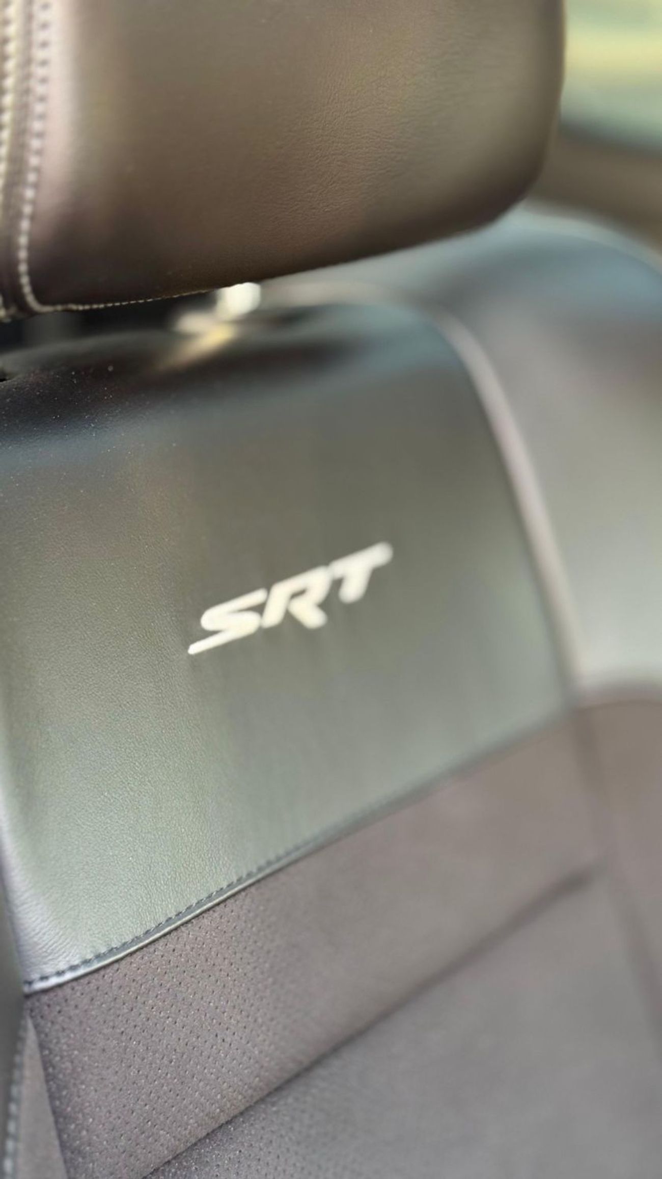 جيب جراند شيروكي SRT8 6.4L