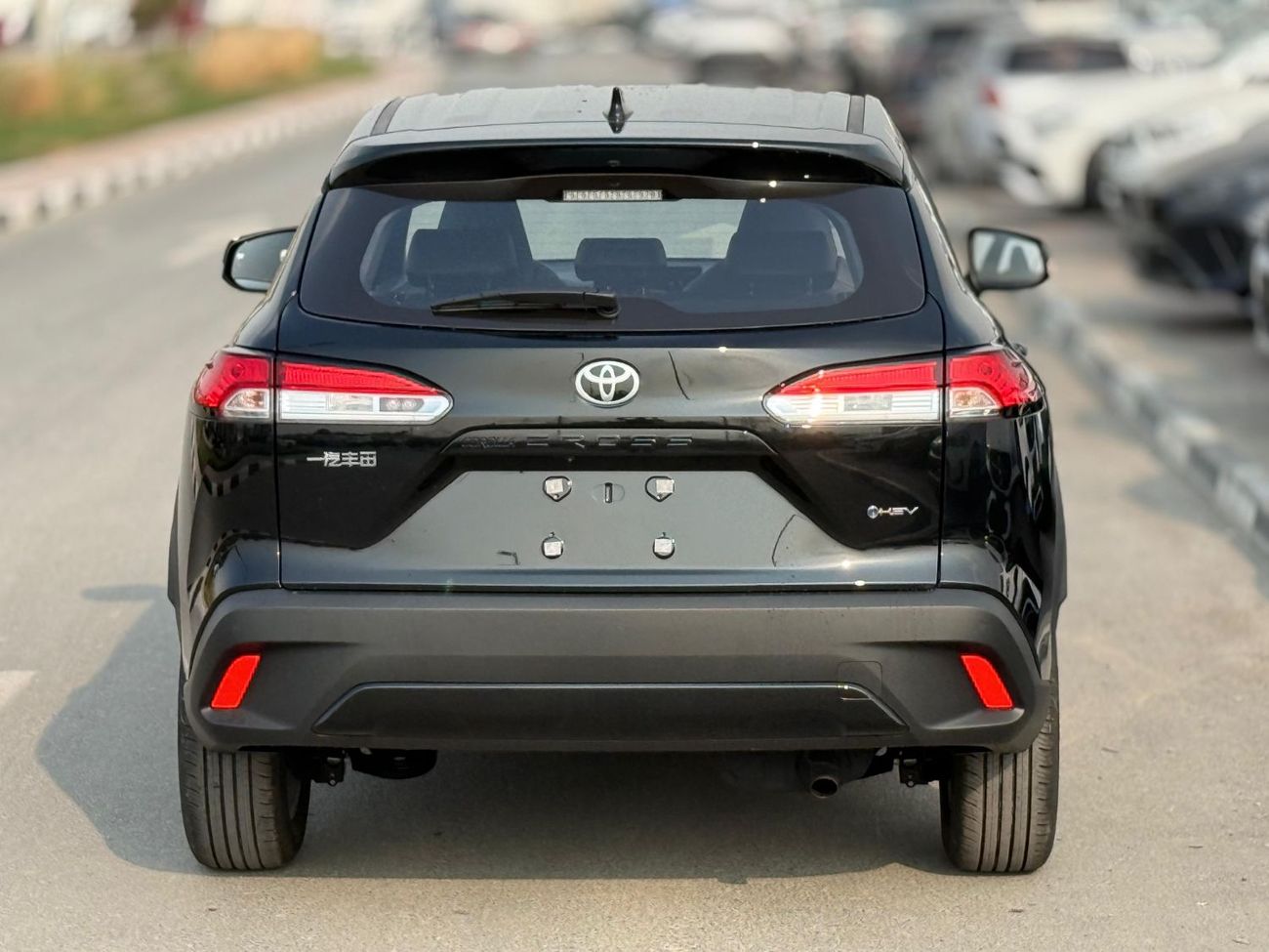 تويوتا كورولا كروس Facelift 2.0L HEV 2025 Model Export Price @ 73,500 AED